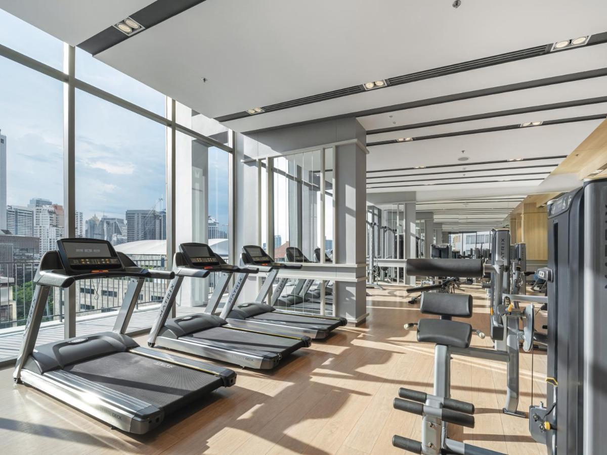 Oakwood Suites Bangkok Banguecoque Exterior foto The gym